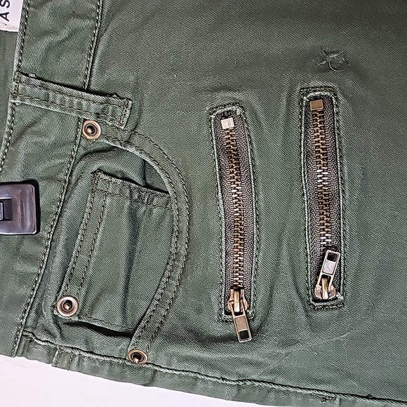 Ashley Mason Sage/Olive Colored Pants - Picture 3 of 7